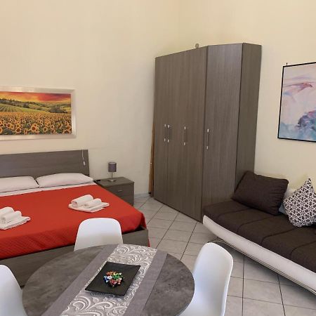 Вилла Centro Storico Napoli La Casa Di Ciro Экстерьер фото
