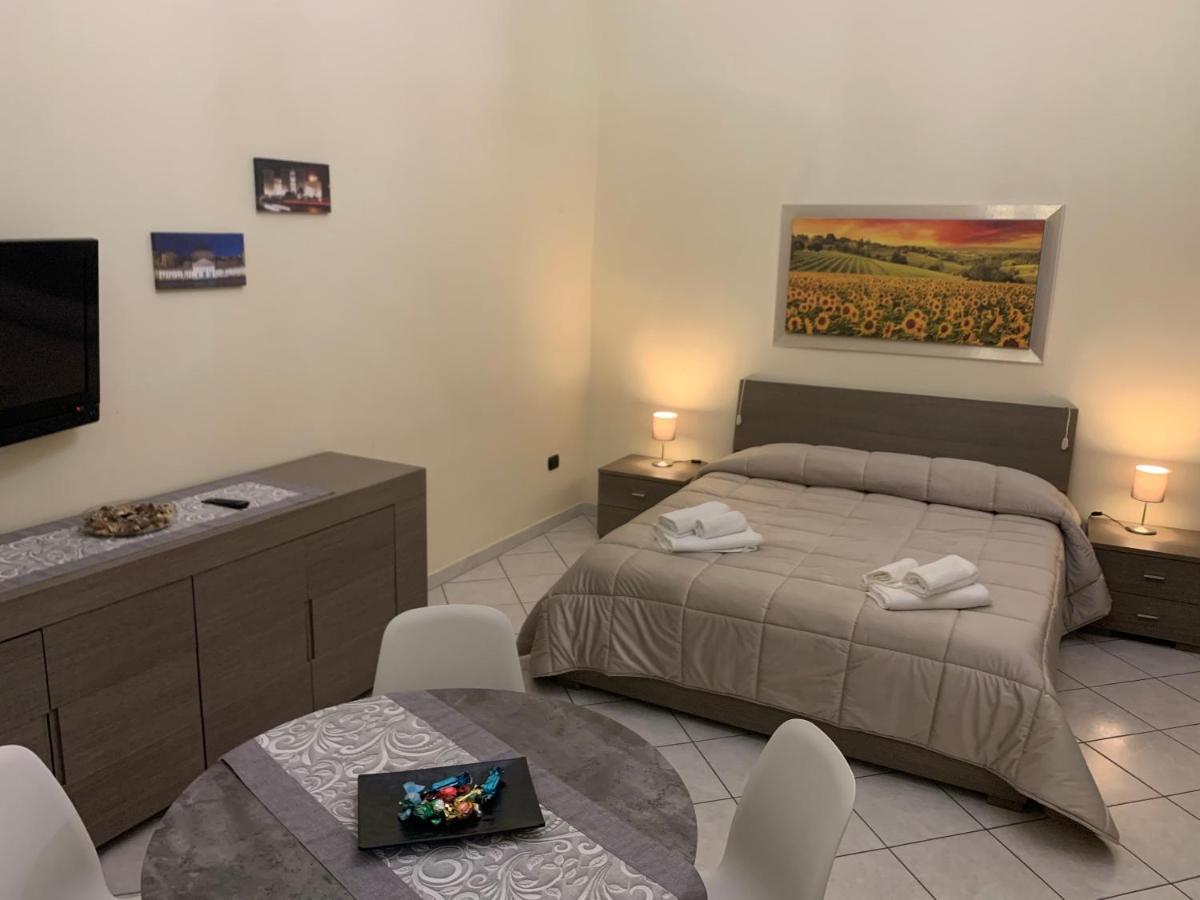 Вилла Centro Storico Napoli La Casa Di Ciro Экстерьер фото