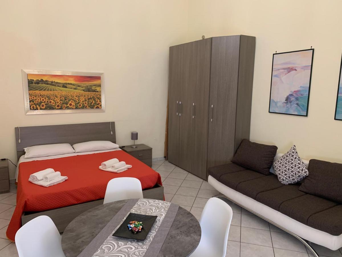Вилла Centro Storico Napoli La Casa Di Ciro Экстерьер фото