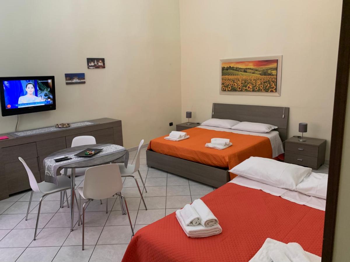 Вилла Centro Storico Napoli La Casa Di Ciro Экстерьер фото