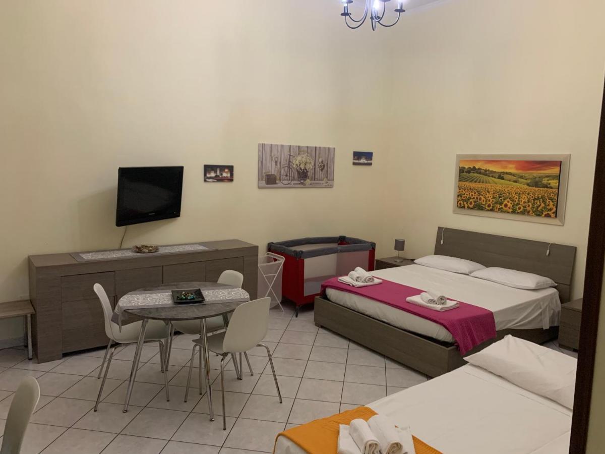 Вилла Centro Storico Napoli La Casa Di Ciro Экстерьер фото