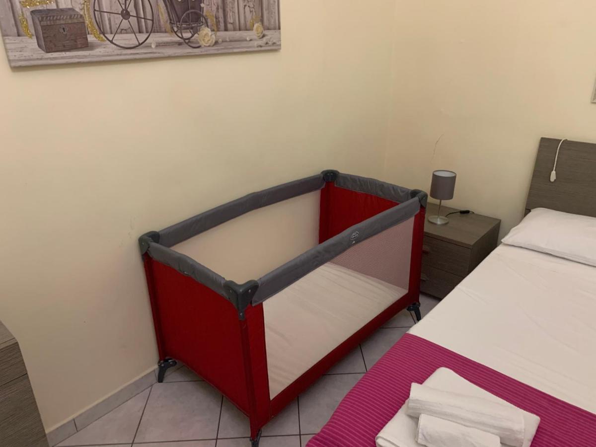 Вилла Centro Storico Napoli La Casa Di Ciro Экстерьер фото