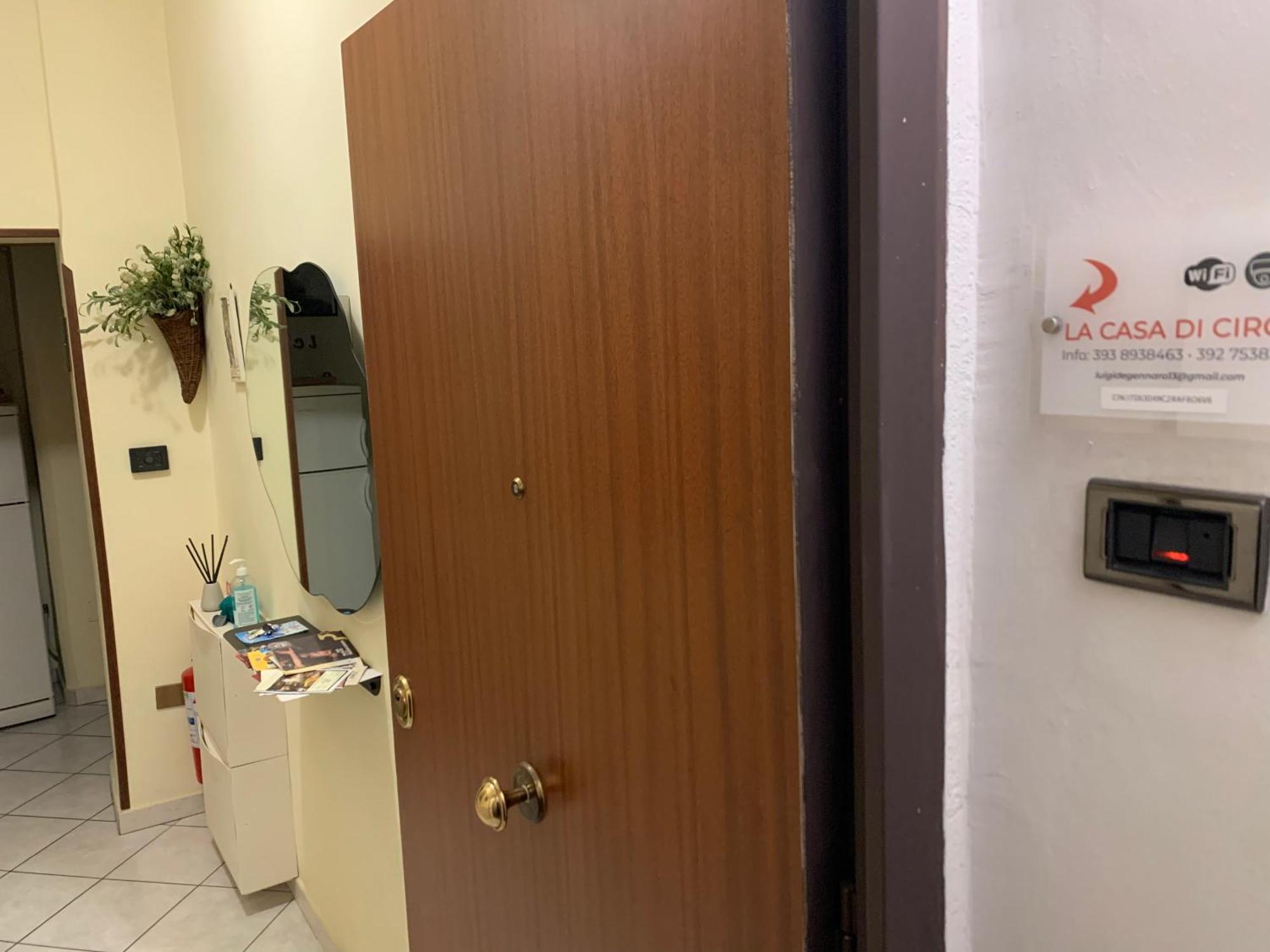 Вилла Centro Storico Napoli La Casa Di Ciro Экстерьер фото
